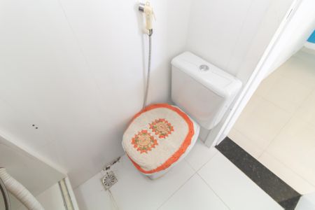 Apartamento para alugar com 90m², 2 quartos e 1 vaga Apartamento para alugar com 90m², 2 quartos e 1 vagaBanheiro de serviço