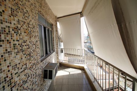 Apartamento à venda com 88m², 3 quartos e 1 vagaVaranda da sala