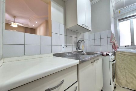 Apartamento para alugar com 57m², 3 quartos e 1 vagaCozinha 