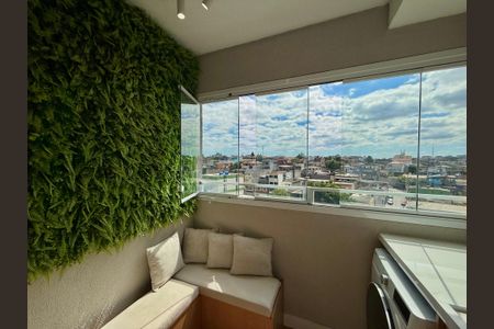 Apartamento à venda com 37m², 2 quartos e sem vagaSacada