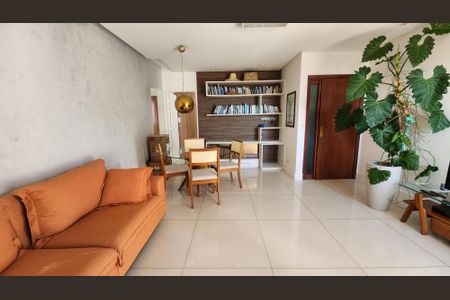Apartamento para alugar com 83m², 2 quartos e 1 vagaSala 