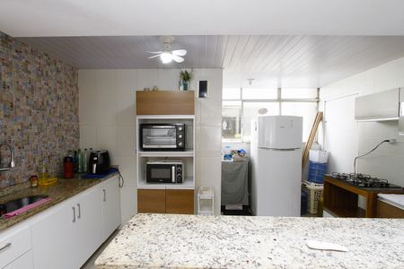 Apartamento para alugar com 116m², 3 quartos e 1 vagaCozinha