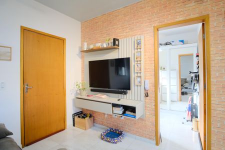 Sala de apartamento à venda com 2 quartos, 45m² em Vila Antonina, São Paulo