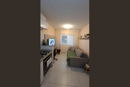 Apartamento para alugar com 32m², 2 quartos e sem vaga Apartamento para alugar com 32m², 2 quartos e sem vagaSala