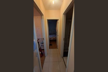 Corredor de apartamento para alugar com 2 quartos, 32m² em Colônia (Zona Leste), São Paulo
