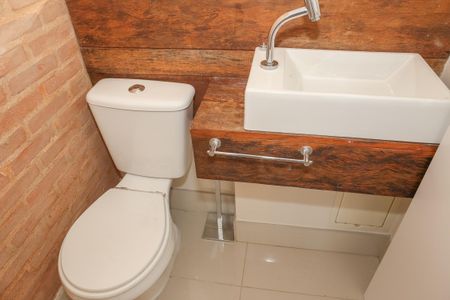 Apartamento para alugar com 187m², 3 quartos e 3 vagas Apartamento para alugar com 187m², 3 quartos e 3 vagasLavabo