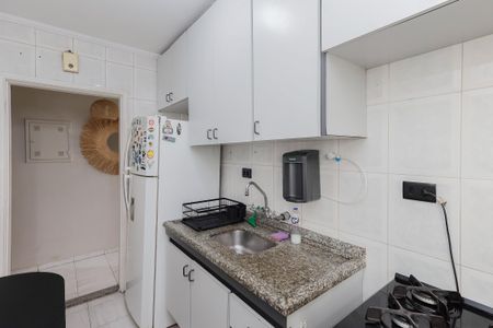 Apartamento à venda com 56m², 2 quartos e 1 vaga Apartamento à venda com 56m², 2 quartos e 1 vagaCozinha