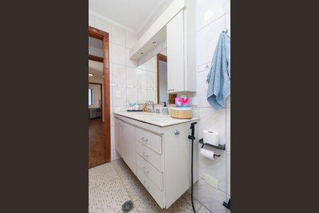 Casa à venda com 270m², 4 quartos e 2 vagasSuíte 2 - Banheiro