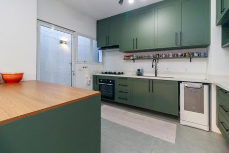 Casa à venda com 270m², 4 quartos e 2 vagasCozinha