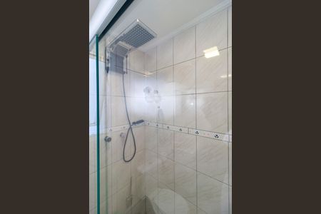 Casa à venda com 270m², 4 quartos e 2 vagasSuíte 2 - Banheiro