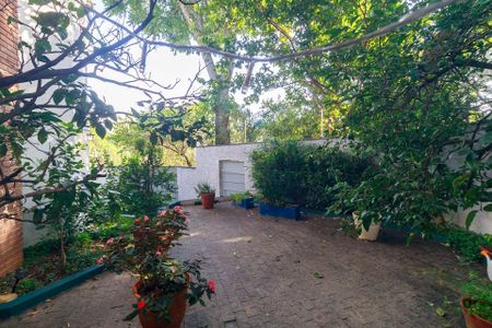 Casa à venda com 270m², 4 quartos e 2 vagasJardim