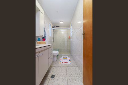 Casa à venda com 270m², 4 quartos e 2 vagasSuíte 2 - Banheiro