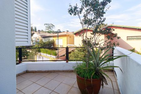 Casa à venda com 270m², 4 quartos e 2 vagasQuarto 3 - Varanda
