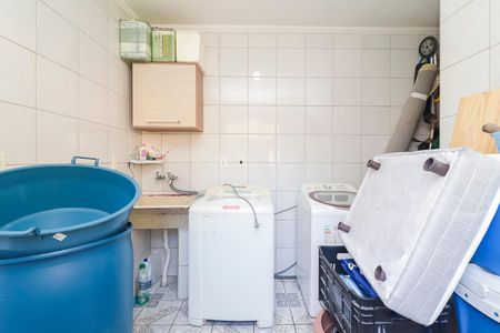 Casa à venda com 280m², 3 quartos e 3 vagasÁrea de Serviço