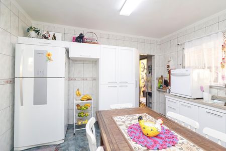 Casa à venda com 280m², 3 quartos e 3 vagasCozinha