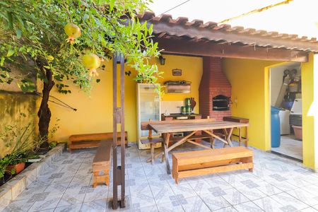 Casa à venda com 280m², 3 quartos e 3 vagasQuintal / Espaço Gourmet