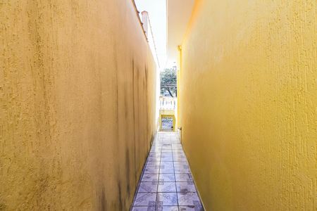 Casa à venda com 280m², 3 quartos e 3 vagasCorredor Externo