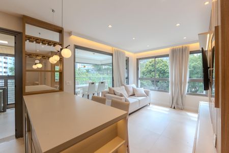 Sala de apartamento à venda com 2 quartos, 70m² em Jardins, São Paulo