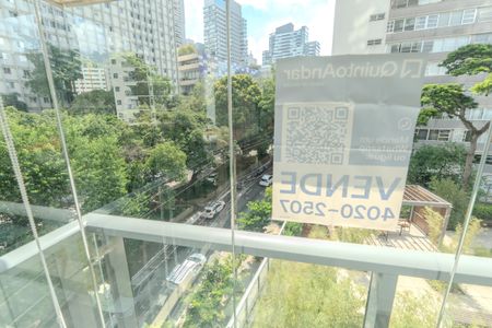 Apartamento à venda com 70m², 2 quartos e 1 vagaPlaquinha