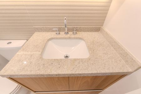 Apartamento à venda com 70m², 2 quartos e 1 vagaBanheiro da Suíte 1