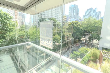Apartamento à venda com 70m², 2 quartos e 1 vagaPlaquinha