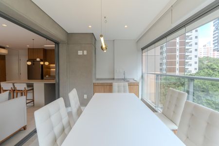 Apartamento à venda com 70m², 2 quartos e 1 vagaSala de Jantar