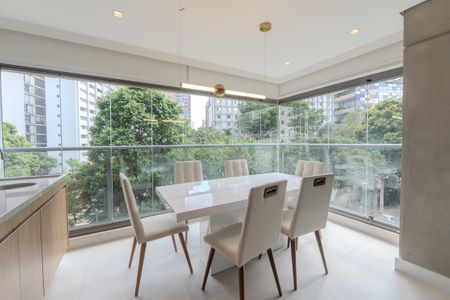 Apartamento à venda com 70m², 2 quartos e 1 vagaSala de Jantar