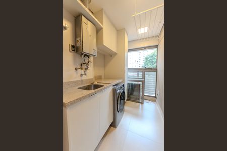 Apartamento à venda com 70m², 2 quartos e 1 vagaÁrea de Serviço