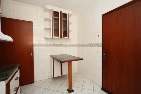 Casa à venda com 151m², 3 quartos e 2 vagascozinha