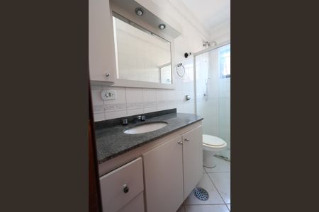 Casa à venda com 151m², 3 quartos e 2 vagasBanheiro da Suíte