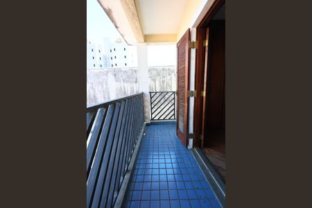 Casa à venda com 151m², 3 quartos e 2 vagassuíte sacada 