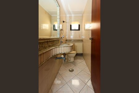 Casa à venda com 151m², 3 quartos e 2 vagasLavabo