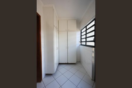 Casa à venda com 151m², 3 quartos e 2 vagasÁrea de Serviço