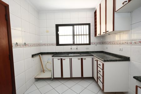 Casa à venda com 151m², 3 quartos e 2 vagascozinha
