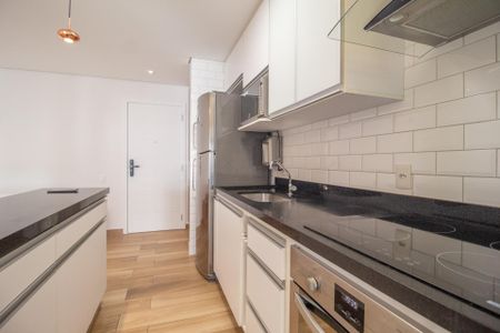 Apartamento à venda com 83m², 3 quartos e 2 vagasCozinha e área de serviço