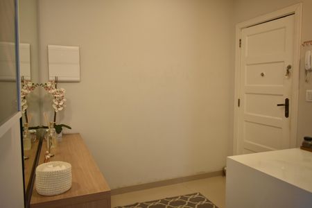 Apartamento à venda com 104m², 2 quartos e sem vagaHall de entrada