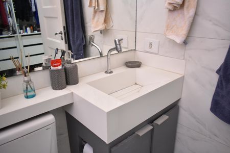 Apartamento à venda com 104m², 2 quartos e sem vagaSuíte