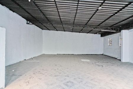 Casa para alugar com 250m², 3 quartos e sem vaga Casa para alugar com 250m², 3 quartos e sem vagaÁrea comum