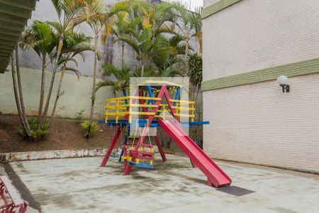 Apartamento para alugar com 67m², 2 quartos e 1 vaga Apartamento para alugar com 67m², 2 quartos e 1 vagaÁrea comum - Playground