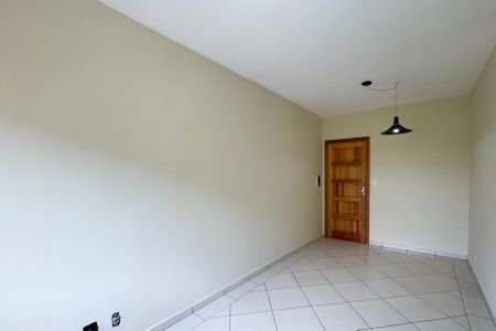 Apartamento para alugar com 67m², 2 quartos e 1 vaga Apartamento para alugar com 67m², 2 quartos e 1 vagaSala