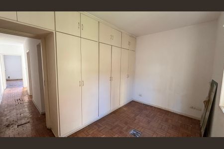 Casa à venda com 130m², 3 quartos e 2 vagas