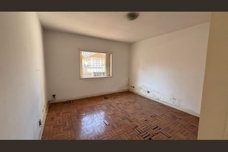 Casa à venda com 130m², 3 quartos e 2 vagas