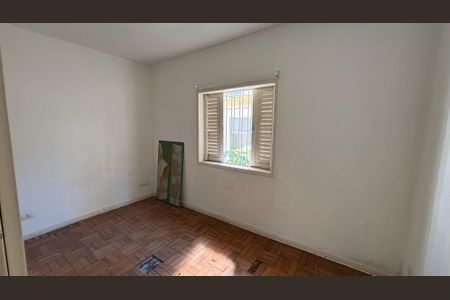 Casa à venda com 130m², 3 quartos e 2 vagas