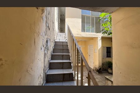 Casa à venda com 130m², 3 quartos e 2 vagas