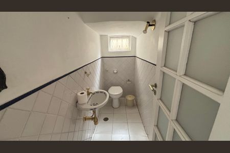 Casa à venda com 130m², 3 quartos e 2 vagas