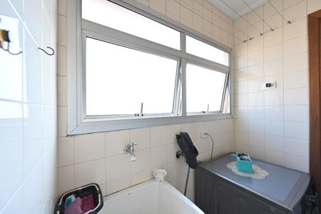 Apartamento à venda com 60m², 2 quartos e 1 vaga Apartamento à venda com 60m², 2 quartos e 1 vagaLavanderia