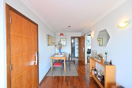 Apartamento à venda com 60m², 2 quartos e 1 vaga Apartamento à venda com 60m², 2 quartos e 1 vagaSala