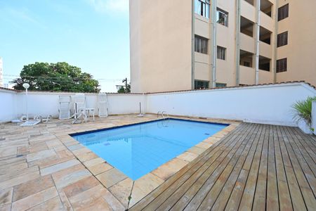 Apartamento à venda com 60m², 2 quartos e 1 vaga Apartamento à venda com 60m², 2 quartos e 1 vagaPiscina