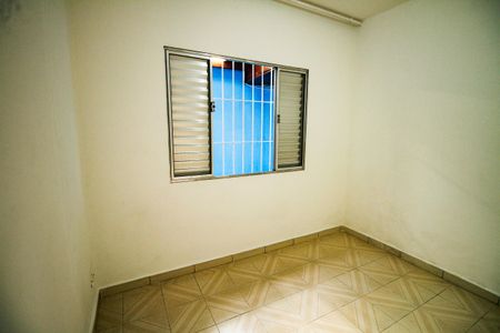 Casa para alugar com 88m², 2 quartos e 2 vagas Casa para alugar com 88m², 2 quartos e 2 vagasQuarto 2