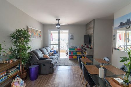 Sala de apartamento para alugar com 3 quartos, 72m² em Cidade São Francisco, São Paulo